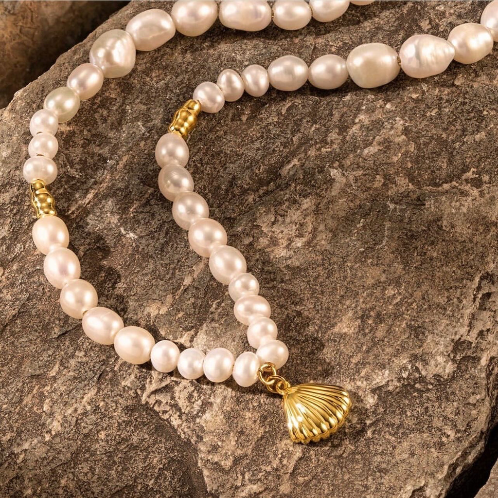 Summer days Pearl Necklace